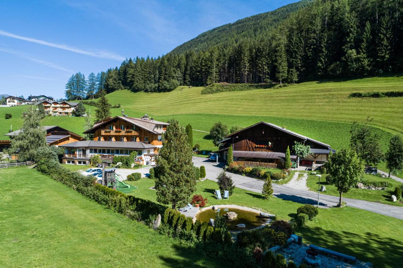 Oberjahrl Hotel Ahrntal Buitenkant foto