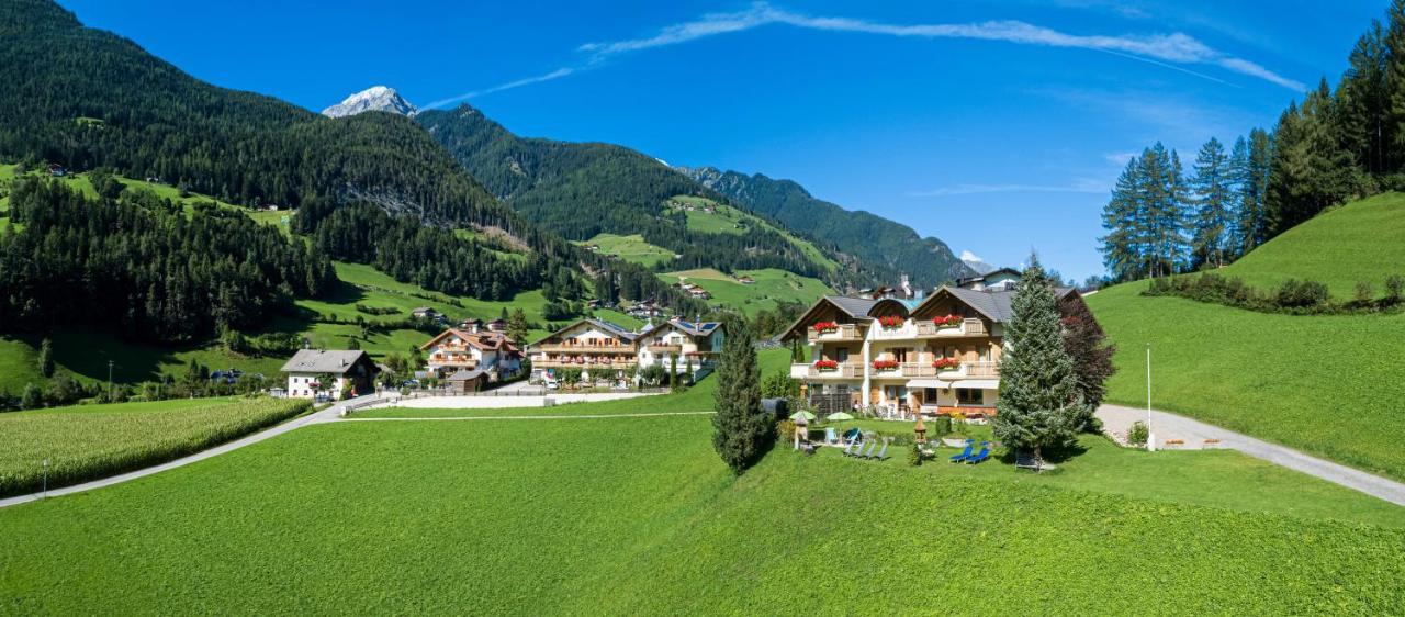 Oberjahrl Hotel Ahrntal Buitenkant foto